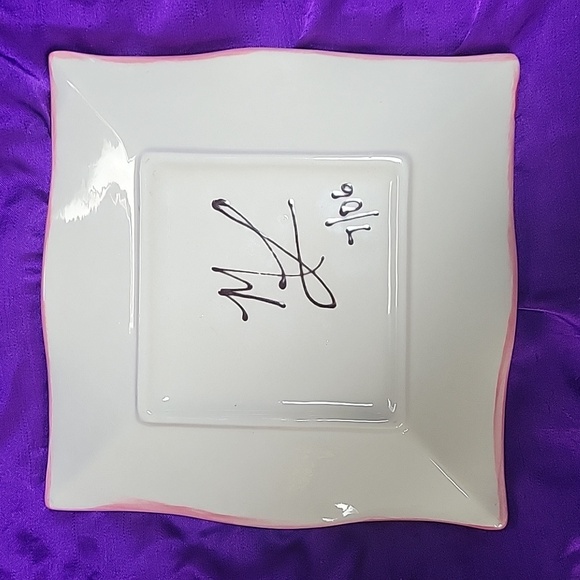 Chinese blessing square wavey edge plate - Picture 5 of 8